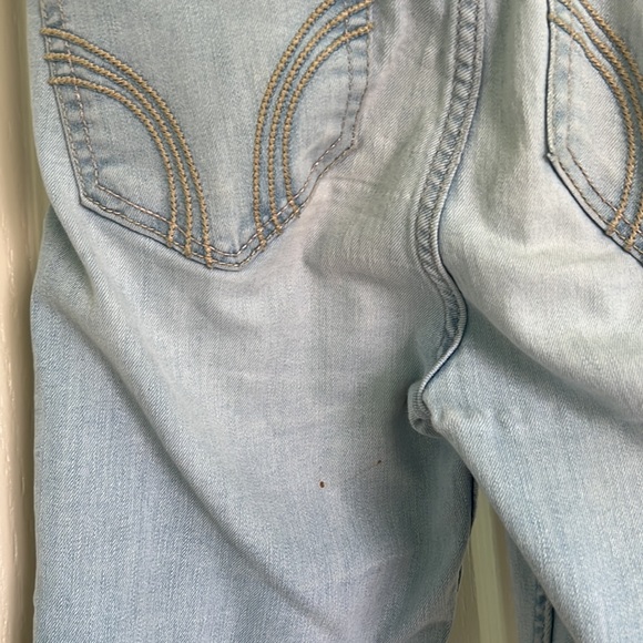 Hollister Skinny Jeans Light Wash - Picture 3 of 4